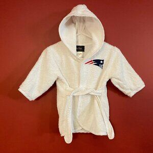 Glitz Kids Baby New England Patriots Bathrobe & Slipper Set - 0-12M